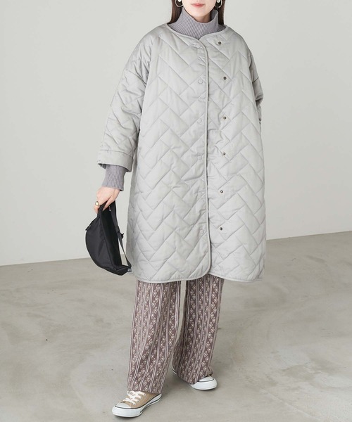 Chaco closet（チャコ クローゼット）の「ライナーキルトAラインロングノーカラーコート（ノーカラーコート・レディース・ブラック/ライトベージュ/ネイビー/グレー・FREE）」の11枚目の写真