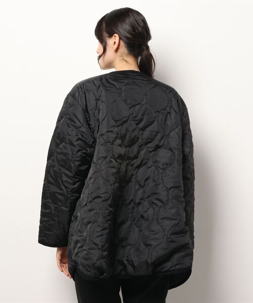 Samansa Mos2（サマンサ モスモス）の「ノーカラーボアキルトコート（ノーカラーコート・レディース・ベージュ/キナリ/ブラック/カーキ・ﾌﾘ-）」の5枚目の写真