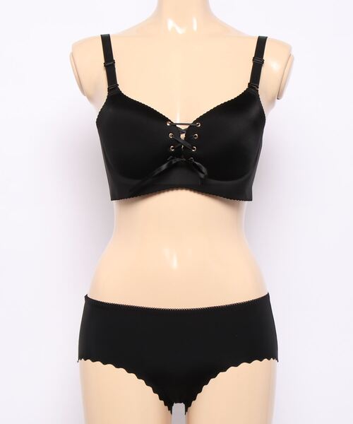 おしゃれスタ(オシャレスタ)の「ナイトブラ・ノンワイヤ―バックホック【補正下着】(ナイトブラ・レディース・ブラック/ベージュ/レッド/ピンク/ワイン・S/L/XL/XS/XXL/XXS/M)」の8枚目の写真