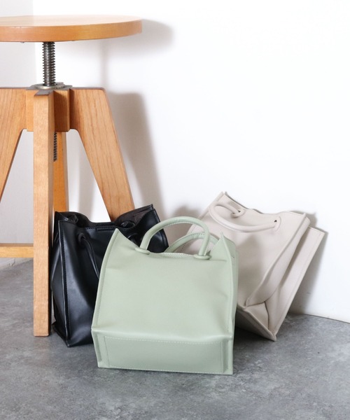 archives（アルシーヴ）の「ソフト合皮バッグ（トートバッグ・レディース・ブラック/グリーン/アイボリー・FREE）」の10枚目の写真