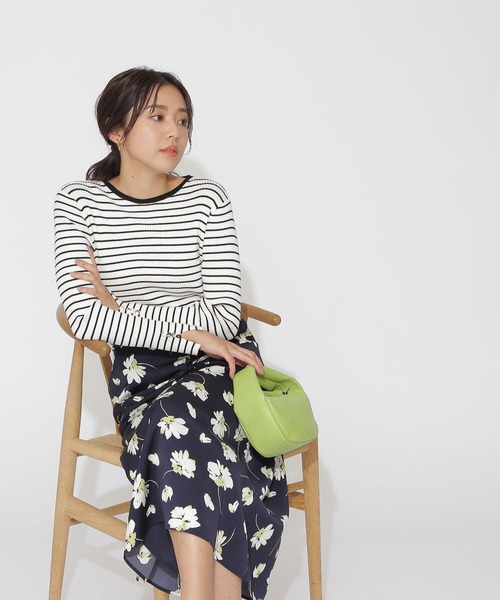 NATURAL BEAUTY BASIC（ナチュラルビューティーベーシック）の「ボタンスリーブリブニット（ニット/セーター・レディース・ホワイト系その他/グレー/イエロー・MEDIUM）」の20枚目の写真