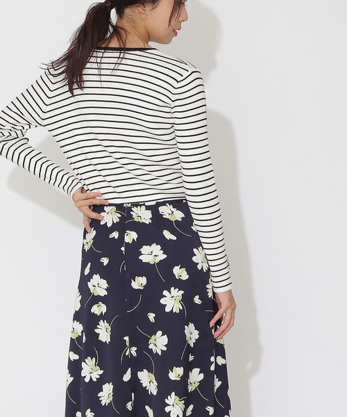 NATURAL BEAUTY BASIC（ナチュラルビューティーベーシック）の「ボタンスリーブリブニット（ニット/セーター・レディース・ホワイト系その他/グレー/イエロー・MEDIUM）」の9枚目の写真