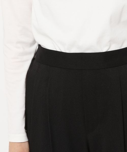 LOWRYS FARM（ローリーズファーム）の「ラクビテーパードパンツ　265283（その他パンツ・レディース・ブラック/ブラウン/グリーン/アイボリー・SMALL/MEDIUM/LARGE）」の9枚目の写真