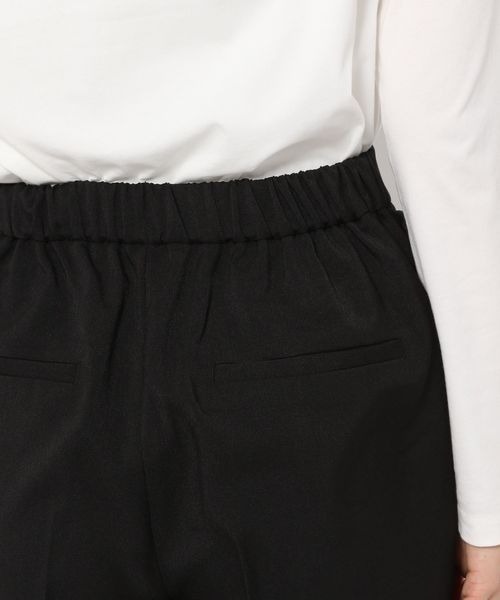 LOWRYS FARM（ローリーズファーム）の「ラクビテーパードパンツ　265283（その他パンツ・レディース・ブラック/ブラウン/グリーン/アイボリー・SMALL/MEDIUM/LARGE）」の15枚目の写真