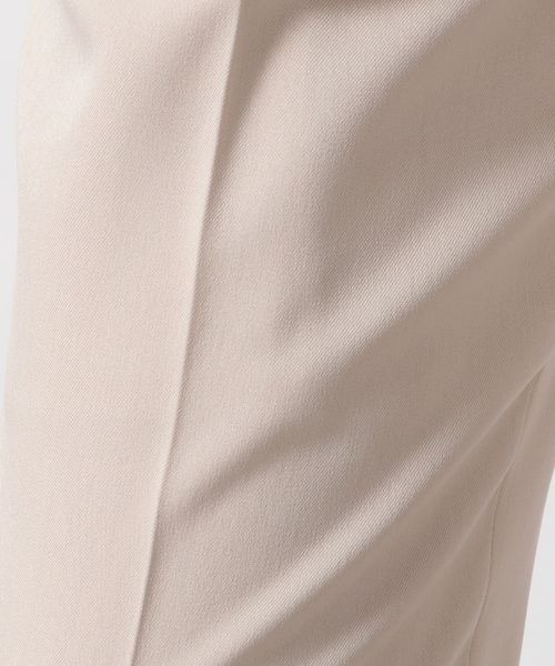 LOWRYS FARM（ローリーズファーム）の「ラクビテーパードパンツ　265283（その他パンツ・レディース・ブラック/ブラウン/グリーン/アイボリー・SMALL/MEDIUM/LARGE）」の13枚目の写真