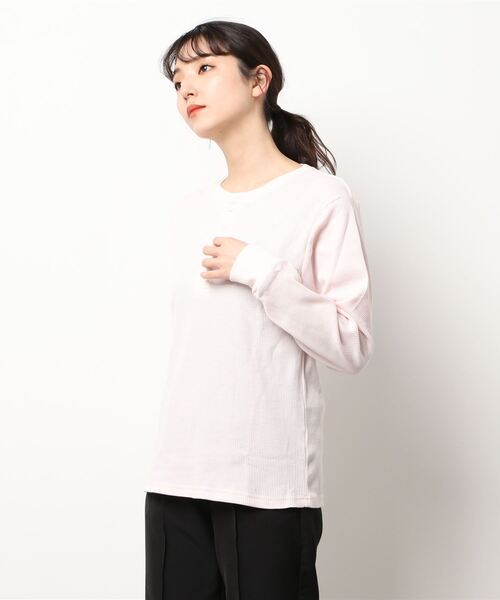 ARCHIVER(アーカイバ)の「【Bl】ヘンリーネックサーマルTシャツ 長袖(Tシャツ/カットソー・レディース・ホワイト/ブラック/グレー/ベージュ/カーキ/ライトピンク/ネイビー・X-LARGE/LARGE/MEDIUM)」の15枚目の写真