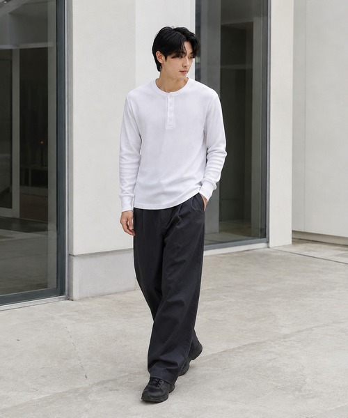 ARCHIVER(アーカイバ)の「【Bl】ヘンリーネックサーマルTシャツ 長袖(Tシャツ/カットソー・レディース・ホワイト/ブラック/グレー/ベージュ/カーキ/ライトピンク/ネイビー・X-LARGE/LARGE/MEDIUM)」の22枚目の写真