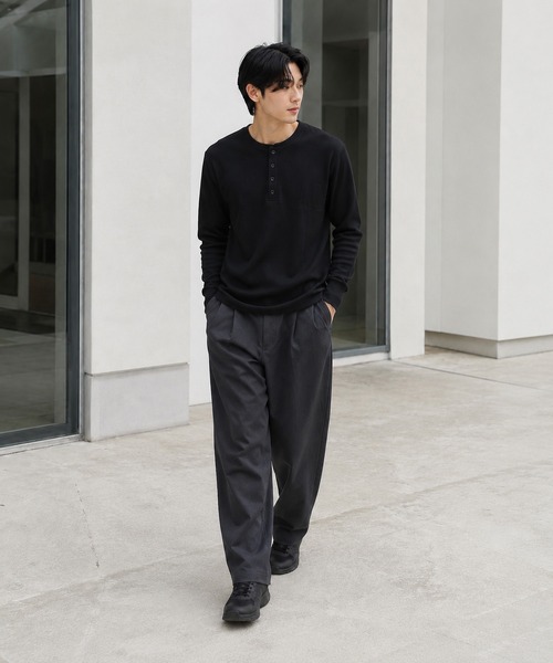 ARCHIVER(アーカイバ)の「【Bl】ヘンリーネックサーマルTシャツ 長袖(Tシャツ/カットソー・レディース・ホワイト/ブラック/グレー/ベージュ/カーキ/ライトピンク/ネイビー・X-LARGE/LARGE/MEDIUM)」の21枚目の写真
