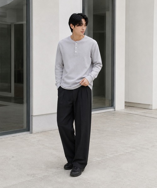 ARCHIVER(アーカイバ)の「【Bl】ヘンリーネックサーマルTシャツ 長袖(Tシャツ/カットソー・レディース・ホワイト/ブラック/グレー/ベージュ/カーキ/ライトピンク/ネイビー・X-LARGE/LARGE/MEDIUM)」の20枚目の写真