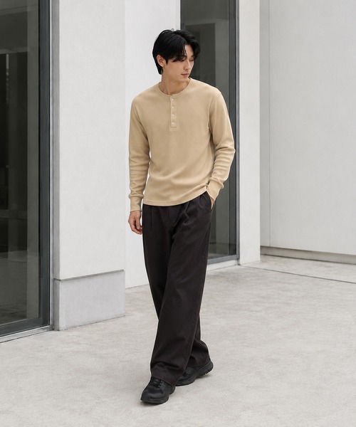 ARCHIVER(アーカイバ)の「【Bl】ヘンリーネックサーマルTシャツ 長袖(Tシャツ/カットソー・レディース・ホワイト/ブラック/グレー/ベージュ/カーキ/ライトピンク/ネイビー・X-LARGE/LARGE/MEDIUM)」の19枚目の写真