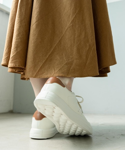 ASICS WALKING(アシックスウォーキング)の「ペダラ ライトX 2E相当(スニーカー・レディース・ホワイト・24.0cm/27.5cm/26.5cm/23.0cm/23.5cm/27.0cm/22.5cm/24.5cm/22.0cm/25.0cm/26.0cm/25.5cm/28.0cm)」の17枚目の写真