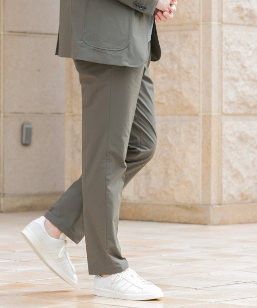 URBAN RESEARCH DOORS(アーバンリサーチドアーズ)の「LIFE STYLE TAILOR 4WAYストレッチアクティブパンツ(スーツパンツ・メンズ・ネイビー/カーキ・44/46/48/50)」の5枚目の写真