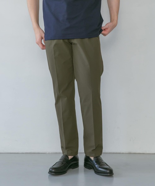 URBAN RESEARCH DOORS(アーバンリサーチドアーズ)の「LIFE STYLE TAILOR 4WAYストレッチアクティブパンツ(スーツパンツ・メンズ・ネイビー/カーキ・44/46/48/50)」の4枚目の写真