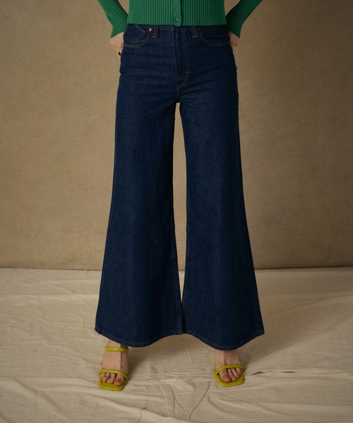 Levi's(リーバイス)の「Levi's(R) RED HIGH LOOSE FLARE PINE GULCH CREEK(デニムパンツ・レディース・ダークインディゴブルー・23inch/24inch/25inch/26inch/27inch/28inch/29inch/30inch)」の4枚目の写真