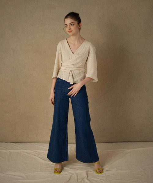 Levi's(リーバイス)の「Levi's(R) RED HIGH LOOSE FLARE PINE GULCH CREEK(デニムパンツ・レディース・ダークインディゴブルー・23inch/24inch/25inch/26inch/27inch/28inch/29inch/30inch)」の14枚目の写真