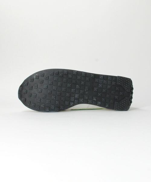 NIKE（ナイキ）の「【国内exclusive】 ＜NIKE（ナイキ）＞ WaffleTrainer2/スニーカー（スニーカー・メンズ・ホワイト・29cm/27cm/25.5cm/26cm/27.5cm/26.5cm/28.5cm/28cm）」の4枚目の写真