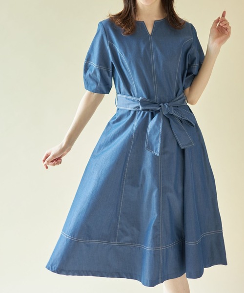 ウエストりぼん付き配色ステッチ入りデニムワンピース（ワンピース  