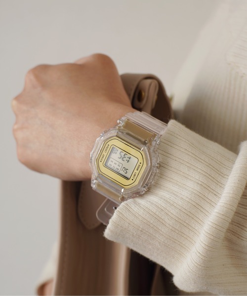 Port（ポート）の「フェイスカラー クリア デジタル ウォッチ