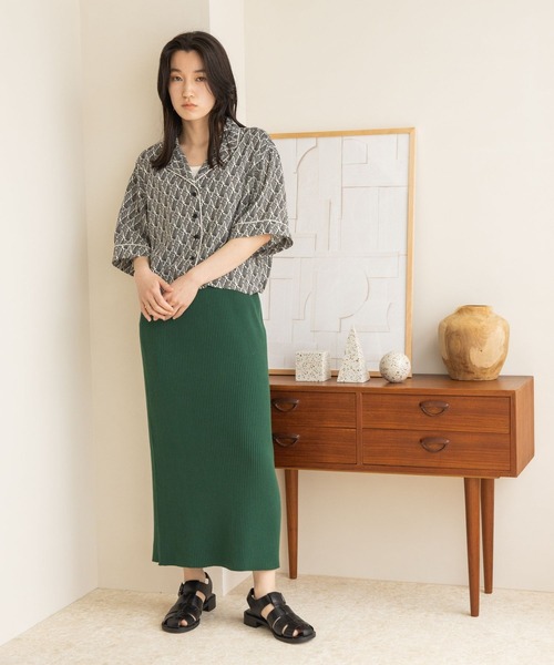 LOWRYS FARM（ローリーズファーム）の「キカパイピングシャツ　283366（シャツ/ブラウス・レディース・ブラック/ダークブラウン/ブラウン・FREE）」の6枚目の写真