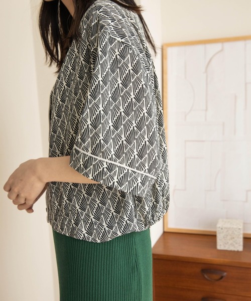 LOWRYS FARM（ローリーズファーム）の「キカパイピングシャツ　283366（シャツ/ブラウス・レディース・ブラック/ダークブラウン/ブラウン・FREE）」の9枚目の写真