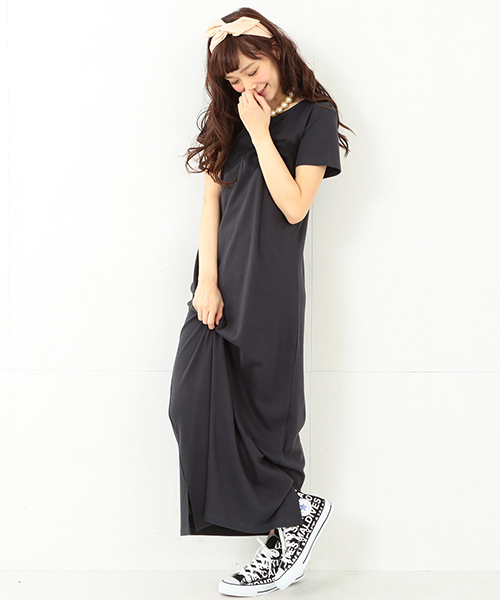 CAROLINA GLASER（カロリナ グレイサー）の「CAROLINA GLASER / リボンチュール マキシワンピース（ワンピース・レディース・グレー/チャコールグレー・ONE SIZE）」の6枚目の写真