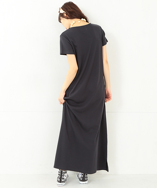 CAROLINA GLASER（カロリナ グレイサー）の「CAROLINA GLASER / リボンチュール マキシワンピース（ワンピース・レディース・グレー/チャコールグレー・ONE SIZE）」の8枚目の写真