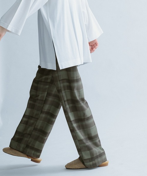 FORK&SPOON(フォークアンドスプーン)の「FORK&SPOON チェックプリントパンツ(その他パンツ・レディース・オリーブ/ネイビー・1)」の1枚目の写真