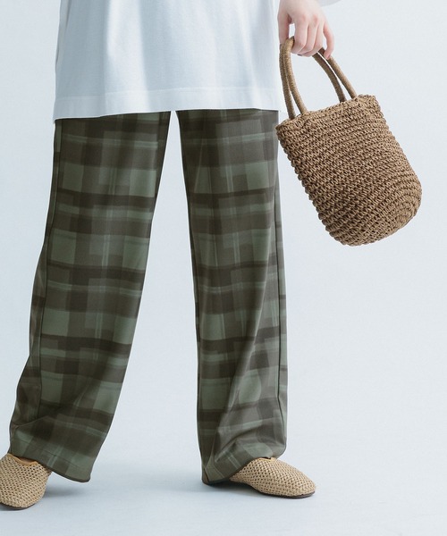 FORK&SPOON(フォークアンドスプーン)の「FORK&SPOON チェックプリントパンツ(その他パンツ・レディース・オリーブ/ネイビー・1)」の4枚目の写真