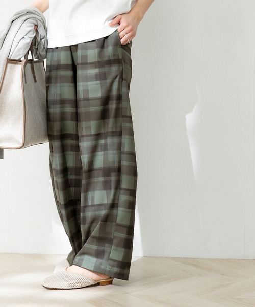 FORK&SPOON(フォークアンドスプーン)の「FORK&SPOON チェックプリントパンツ(その他パンツ・レディース・オリーブ/ネイビー・1)」の14枚目の写真