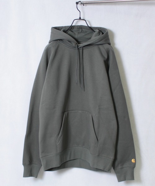 Carhartt WIP（カーハートダブリューアイピー）の「【carhartt WIP】カーハート HOODED CHASE SWEATSHIRT フーデッドチェイススウェットシャツ I026384（パーカー・メンズ・ホワイト/ブラック/グレー/カーキ/ブルー/グリーン/ライトグレー/ネイビー/ピンク/レッド/ダークブルー/パープル/ダークグリーン・M/XL/L/S/XS）」の7枚目の写真