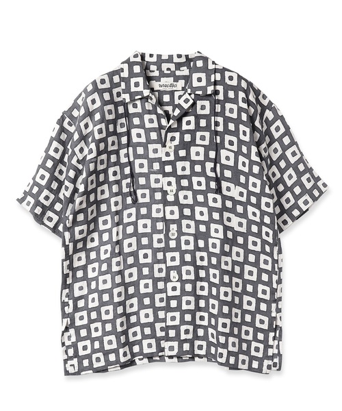 anlio(アンリオ)の「【NANuA】SQUARE PATTERN OPEN-COLLAR SHORT SLEEVE SHIRT(シャツ/ブラウス・メンズ・ネイビー・MEDIUM)」の1枚目の写真