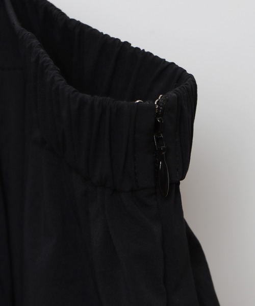 allureville(アルアバイル)の「バイヤス切替ギャザースカート(スカート・レディース・ブラック/パープル/アイボリー/カーキ・1/2)」の7枚目の写真