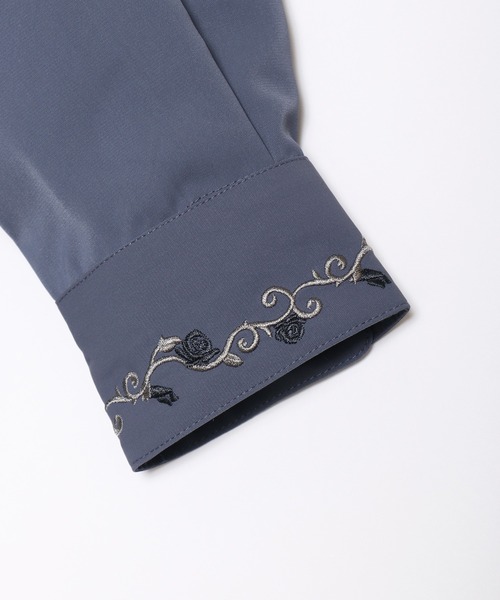 WESTSEA(ウエストシー)の「バラ刺繍とろみシャツ(シャツ/ブラウス・メンズ・チャコール/ブラック/ライトブルー/ホワイト/ブラック系その他/ホワイト系その他/ブルー系その他/ホワイト×ブラック・M/L)」の15枚目の写真