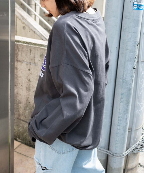 WEGO(ウィゴー)の「WEGO/【2点セット】アクセ付きカレッジロンT(Tシャツ/カットソー・メンズ・スミクロ/ホワイト/ダークグリーン・MEDIUM/LARGE)」の7枚目の写真