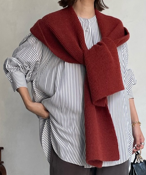 DouDou(ドゥドゥ)の「フード付きマフフラー(マフラー・レディース・ブラック/ボルドー・FREE)」の1枚目の写真