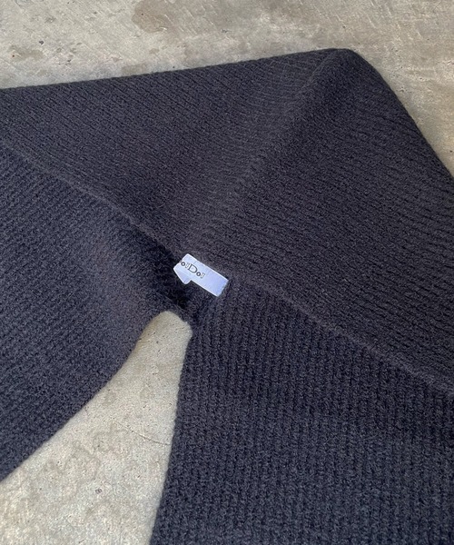 DouDou(ドゥドゥ)の「フード付きマフフラー(マフラー・レディース・ブラック/ボルドー・FREE)」の9枚目の写真