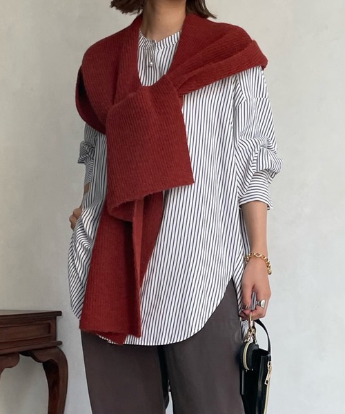 DouDou(ドゥドゥ)の「フード付きマフフラー(マフラー・レディース・ブラック/ボルドー・FREE)」の12枚目の写真