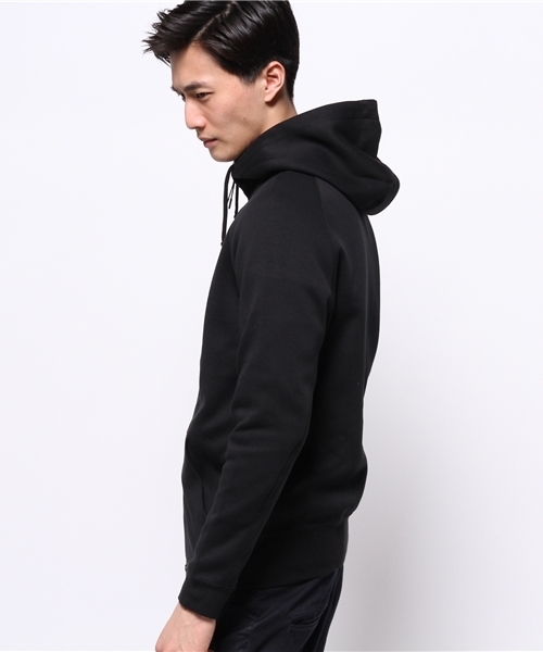NIKE SPORTSWEAR（ナイキスポーツウェアー）の「メンズ ナイキ テックフリース ジップフーディ パーカー AS NIKE TECH FLEECE AW77（パーカー・メンズ・ブラック/チャコールグレー/ダークグレー/レッド・SMALL/MEDIUM/LARGE/X-LARGE）」の6枚目の写真