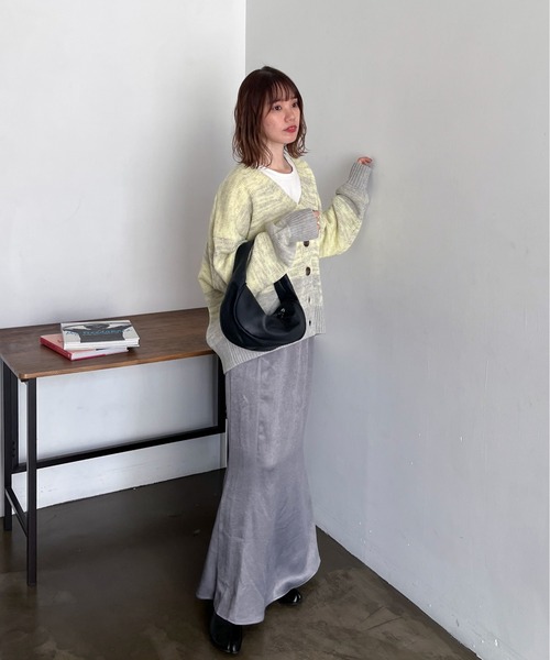 feepur（フェピュール）の「【ハンドウォッシャブル】メランジグラデーションカーディガン（カーディガン/ボレロ・レディース・オフホワイト/ブラック/イエロー・MEDIUM）」の17枚目の写真