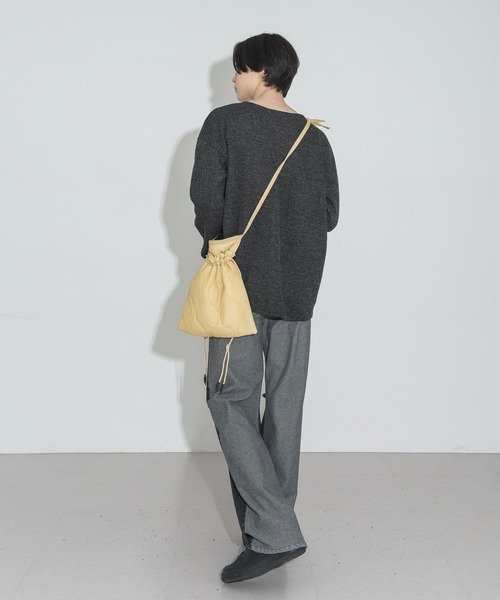 FOLLOWIN（フォロウィン）の「おしゃれデイリーキルティングクロスバック（ショルダーバッグ・レディース・ブラック/カーキ/ベージュ・ONE SIZE）」の16枚目の写真