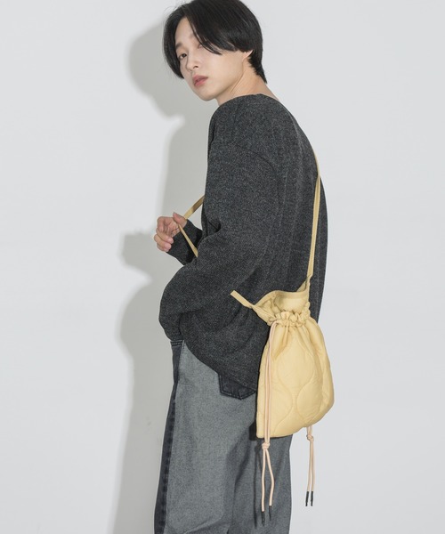 FOLLOWIN（フォロウィン）の「おしゃれデイリーキルティングクロスバック（ショルダーバッグ・レディース・ブラック/カーキ/ベージュ・ONE SIZE）」の17枚目の写真