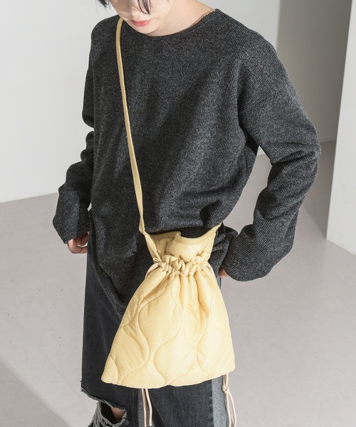 FOLLOWIN（フォロウィン）の「おしゃれデイリーキルティングクロスバック（ショルダーバッグ・レディース・ブラック/カーキ/ベージュ・ONE SIZE）」の20枚目の写真