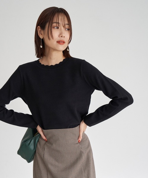 ROPE' PICNIC（ロペピクニック）の「衿スカラップ総針ニットプルオーバー（ニット/セーター・レディース・ブラック/ベージュ/グリーン系その他・38）」の2枚目の写真