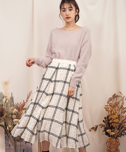 NOELA（ノエラ）の「【追加生産】ファートリムカラーニット（ニット/セーター・レディース・オフホワイト/ピンク・フリー）」の5枚目の写真