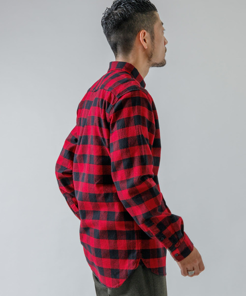 URBAN RESEARCH ROSSO MEN（アーバンリサーチロッソメン）の「『XLサイズあり』『一部WEB限定カラー』『抗菌/防臭』ハイパフォーマンスフランネルシャツ（シャツ/ブラウス・メンズ・ブラック/ネイビー/グレー/カーキ/アイボリー/ブラウン系その他/ブルー系その他/レッド系その他・SMALL/MEDIUM/LARGE/X-LARGE）」の17枚目の写真
