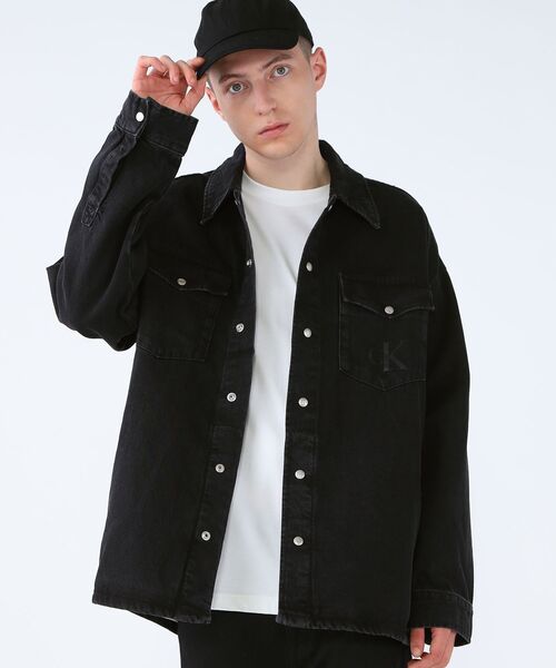 Calvin Klein(カルバン・クライン)の「オーバーサイズシャツジャケット(シャツ/ブラウス・メンズ・ブラック・S/L/XS/M)」の1枚目の写真