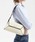 CHARLES & KEITH�i�`���[���Y & �L�[�X�j�́uNasrin �i�X���� �W�I���g���b�N�V�����_�[�o�b�O�i�V�����_�[�o�b�O�j�v�b�}���`