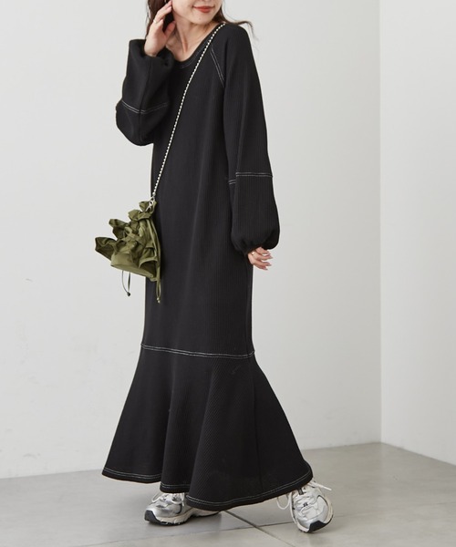 CIAOPANIC TYPY（チャオパニックティピー）の「2WAYあったかサーマル配色ステッチ袖ボリュームワンピース（ワンピース・レディース・ブラック/グレー系その他/ブラウン・ONE SIZE）」の6枚目の写真