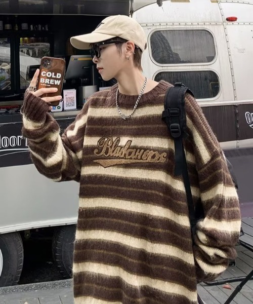 MGV(エムジーヴィー)の「フロントロゴボーダーシャギーニット(ニット/セーター・メンズ・ブラック/ブラウン・MEDIUM/LARGE/X-LARGE)」の1枚目の写真