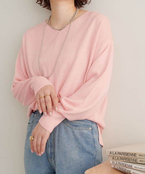 natural couture(ナチュラルクチュール)の「プチプラカシミアタッチVネックニット(ニット/セーター・レディース・ベージュ/ピンク/グリーン/ブラック/オフホワイト・FREE)」の14枚目の写真